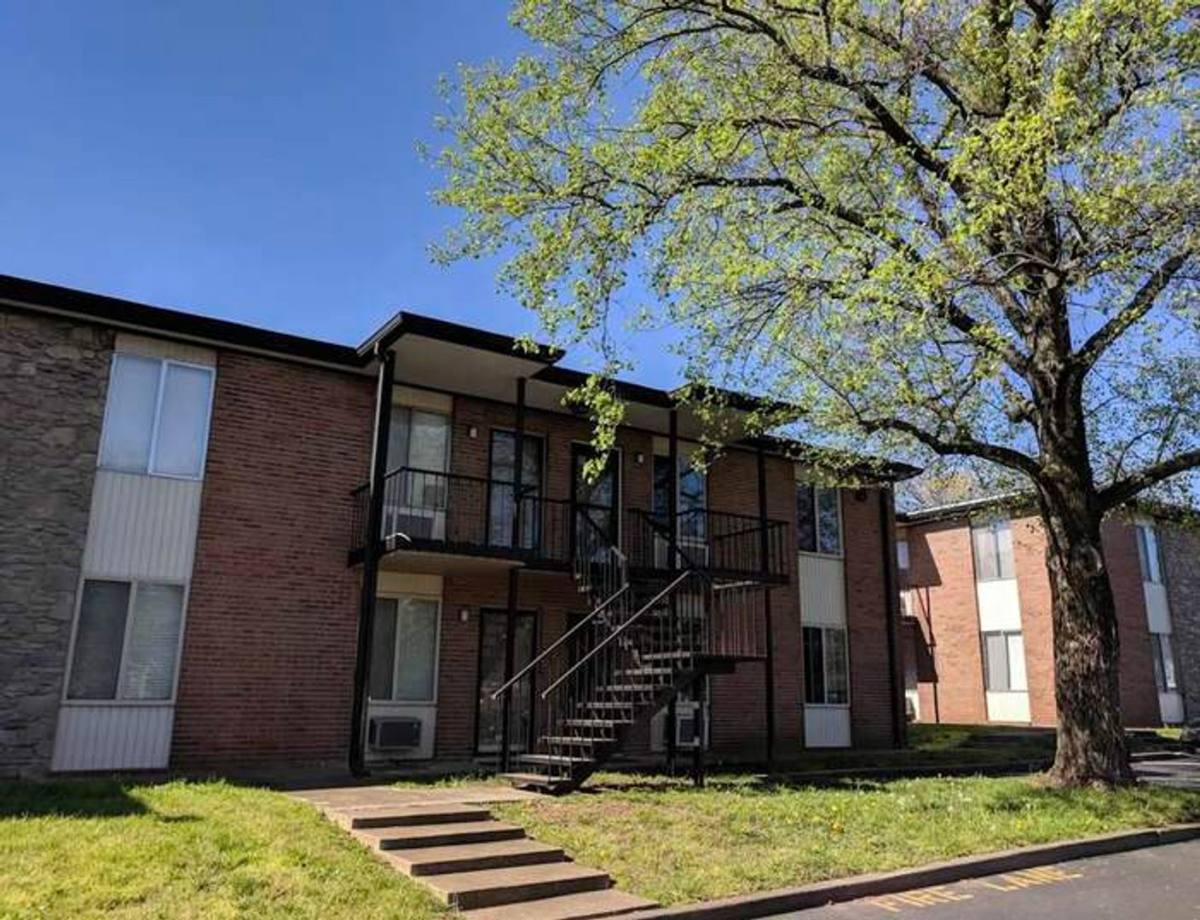 Apartment for rent at 2601 Hillsboro Pike, Nashville, TN 37212
