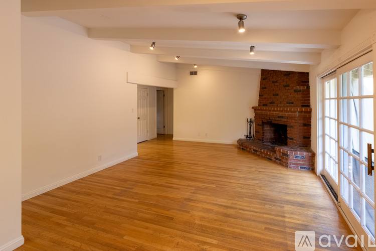 House for rent at 23216 Friar St, Woodland Hills, CA 91367
