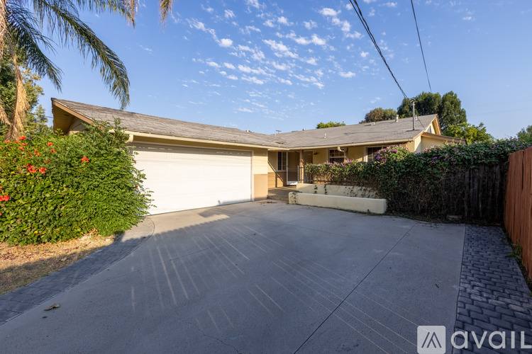 House for rent at 23216 Friar St, Woodland Hills, CA 91367