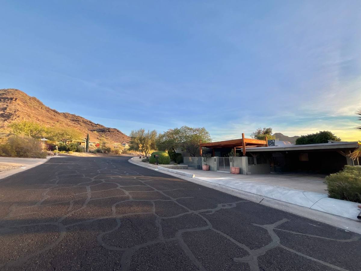 House for rent at 1741 E Mountain View Rd, Phoenix, AZ 85020