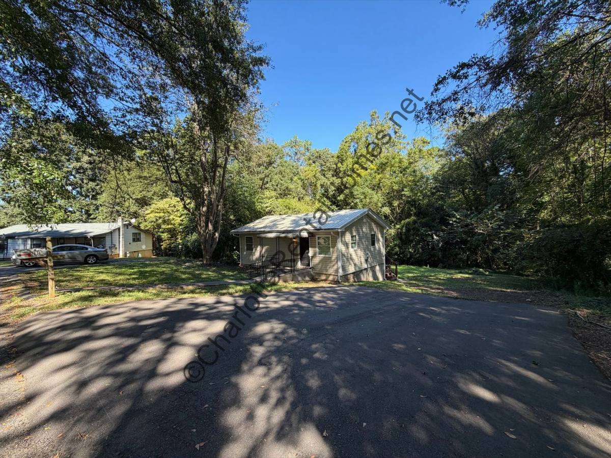 House for rent at 2634 Bradford St, Gastonia, NC 28054
