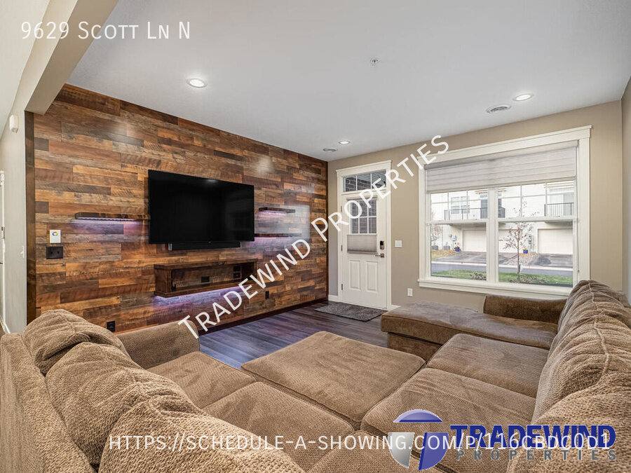 Townhouse for rent at 9629 Scott Lane N, Minneapolis, MN 55443