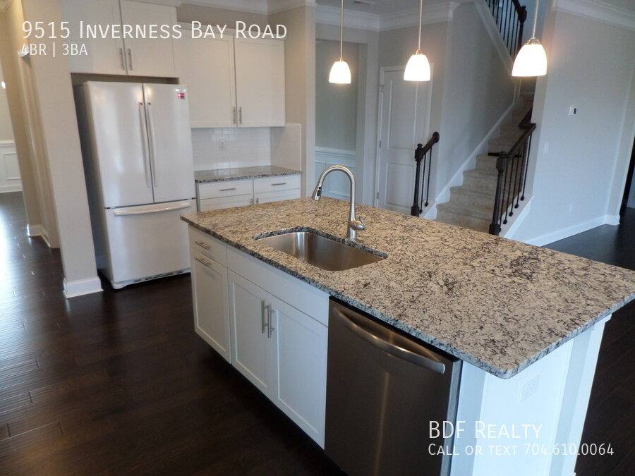 House for rent at 9515 Inverness Bay Rd, Charlotte, NC 28278