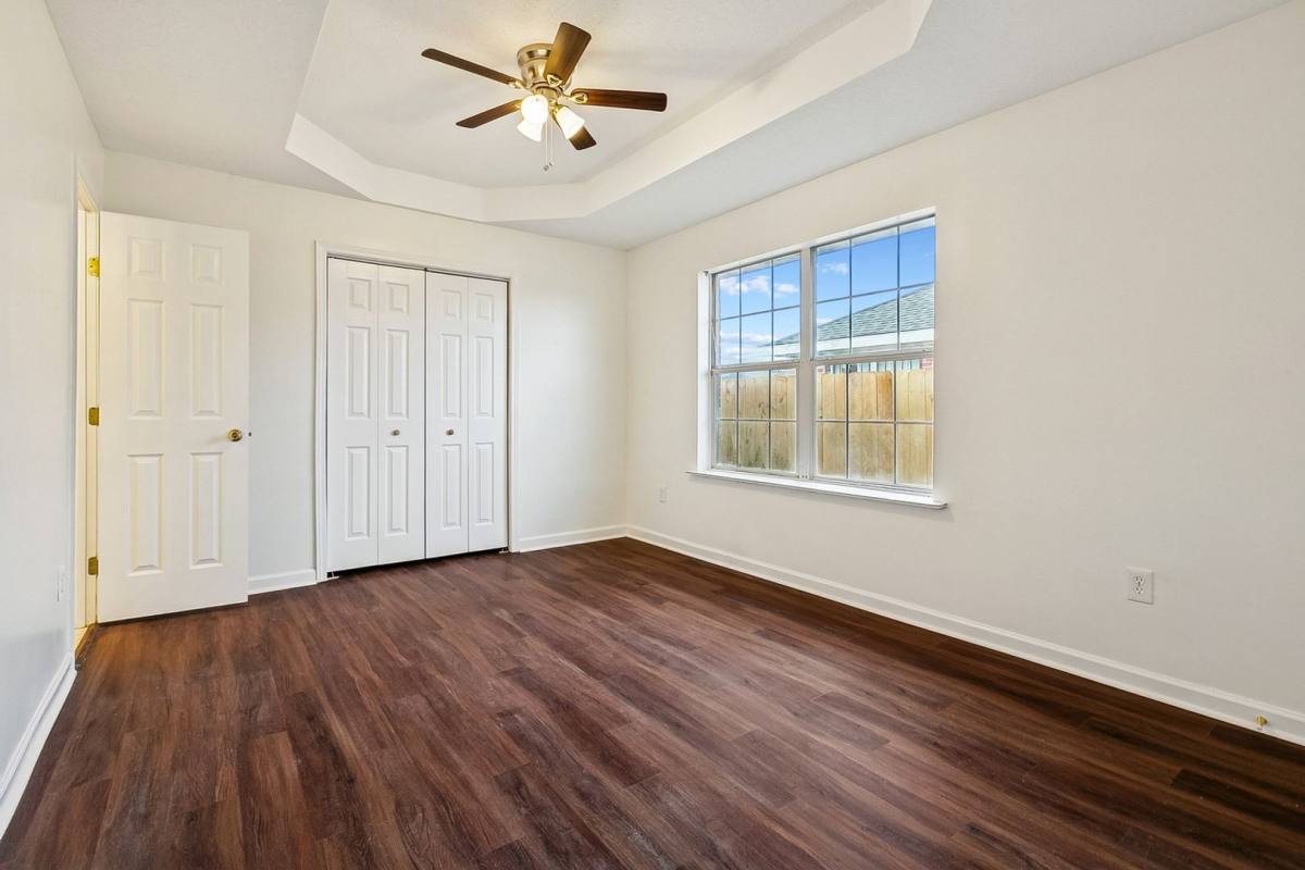 House for rent at 5140 Westlake Dr, New Orleans, LA 70126