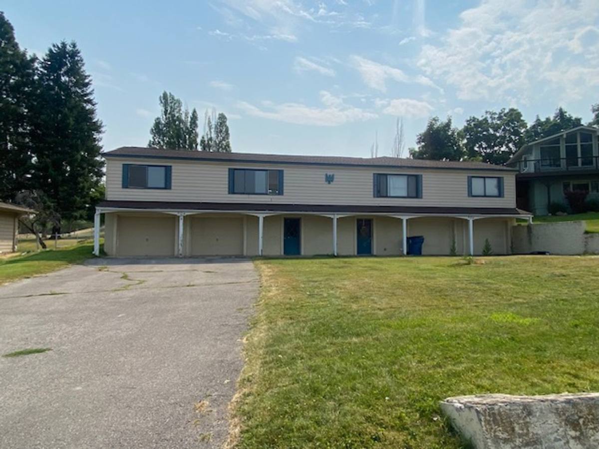 Apartment for rent at 804 806 Whitaker Dr, Missoula, MT 59803