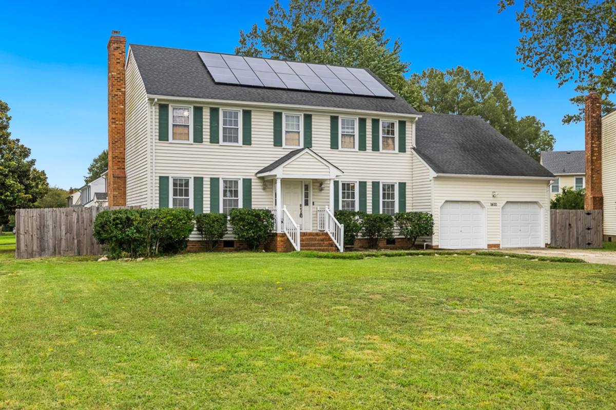 House for rent at 1400 Leominster Court, Virginia Beach, VA 23456