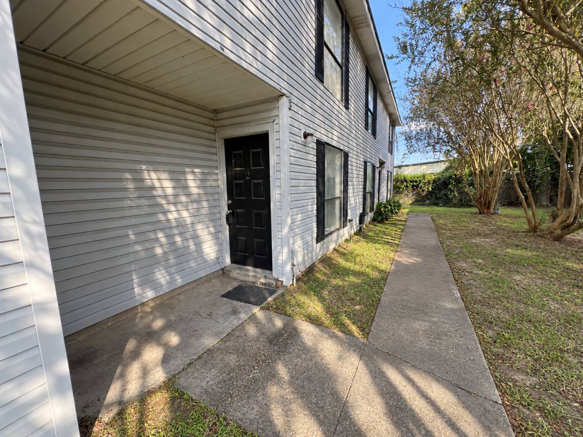 Apartment for rent at 1940 Southpointe Dr, Baton Rouge, LA 70808