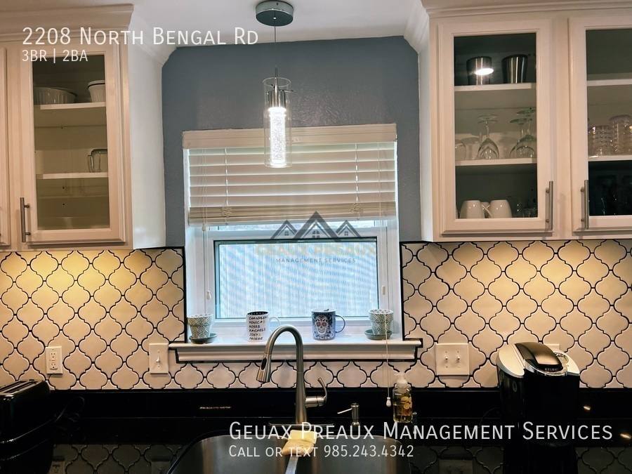 House for rent at 2208 N Bengal Rd, Metairie, LA 70003