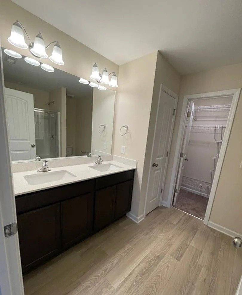 Townhouse for rent at 7544 Oliver Park Dr, Whitsett, NC 27377