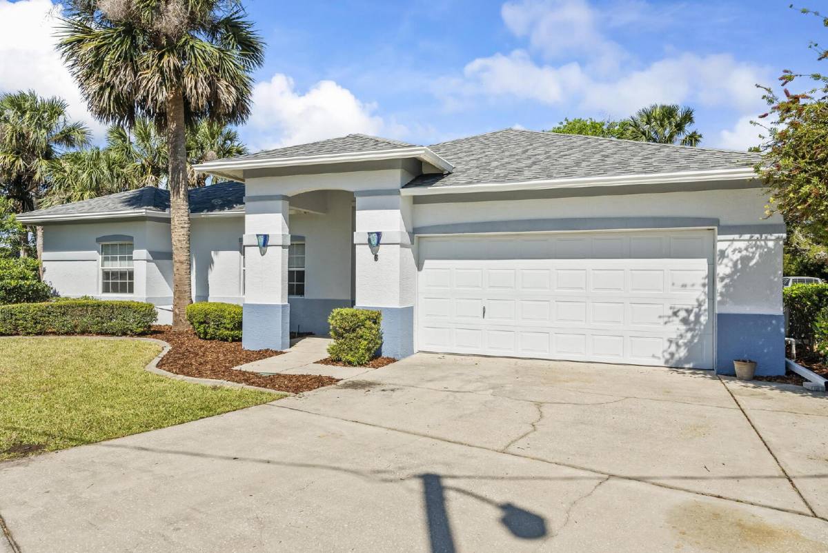 House for rent at 6 Center Place, Palm Coast, FL 32137