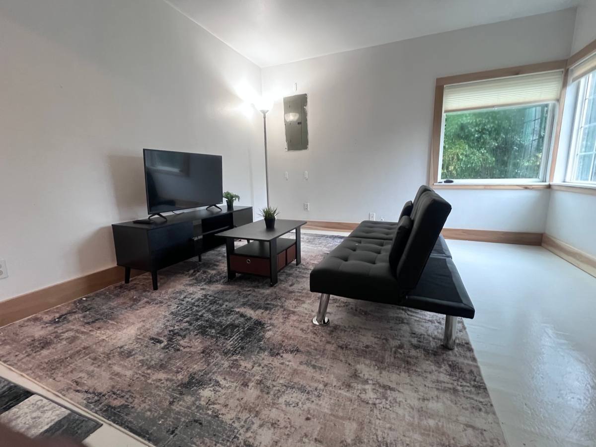 House for rent at 11630 59th Ave S, Seattle, WA 98178