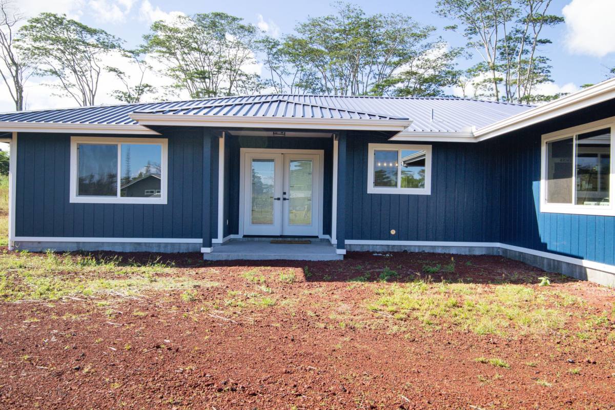 House for rent at 15-1990 19th Ave, Keaau, HI 96749