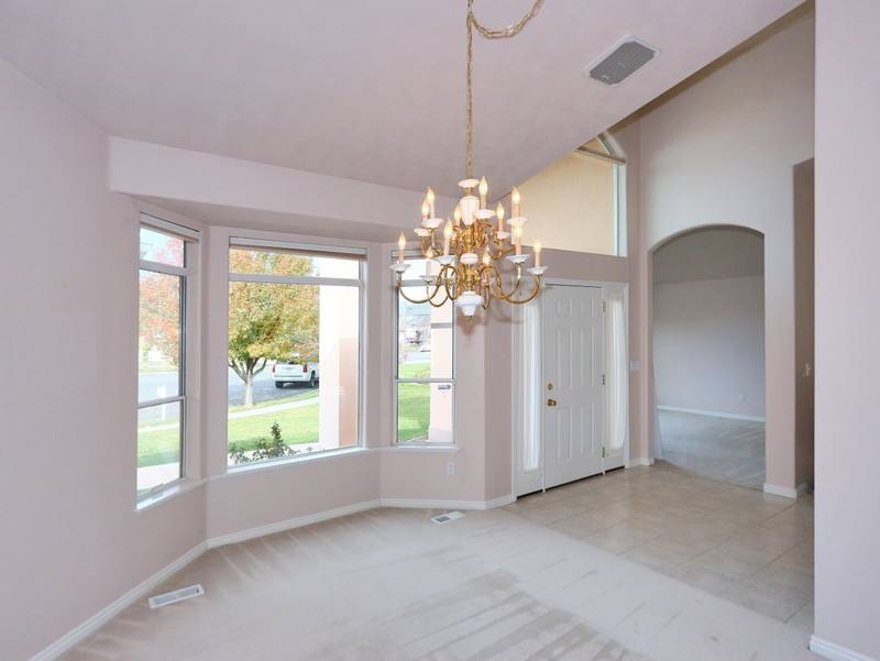 House for rent at 11567 S Lexington Hills Circle, Sandy, UT 84092