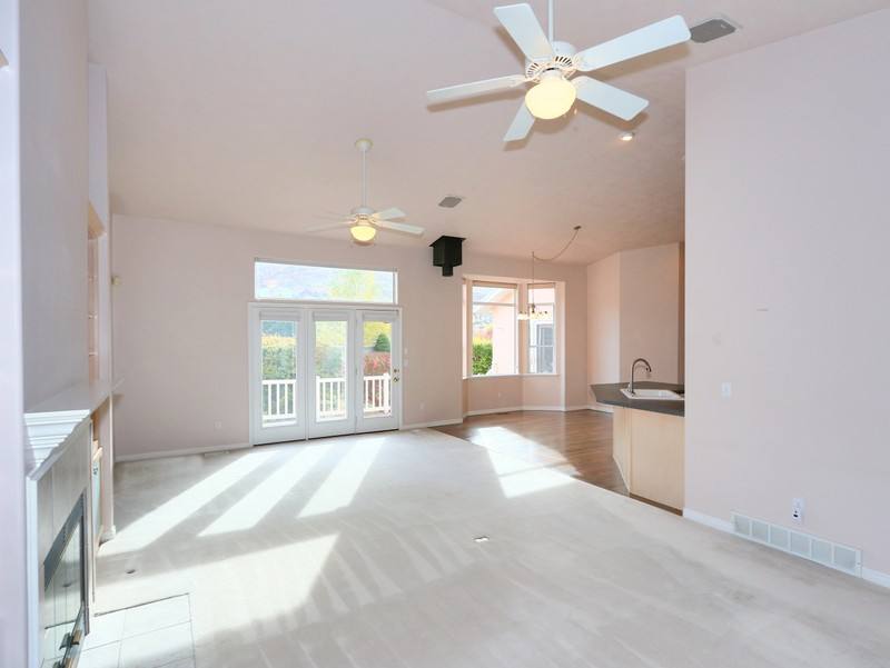 House for rent at 11567 S Lexington Hills Circle, Sandy, UT 84092