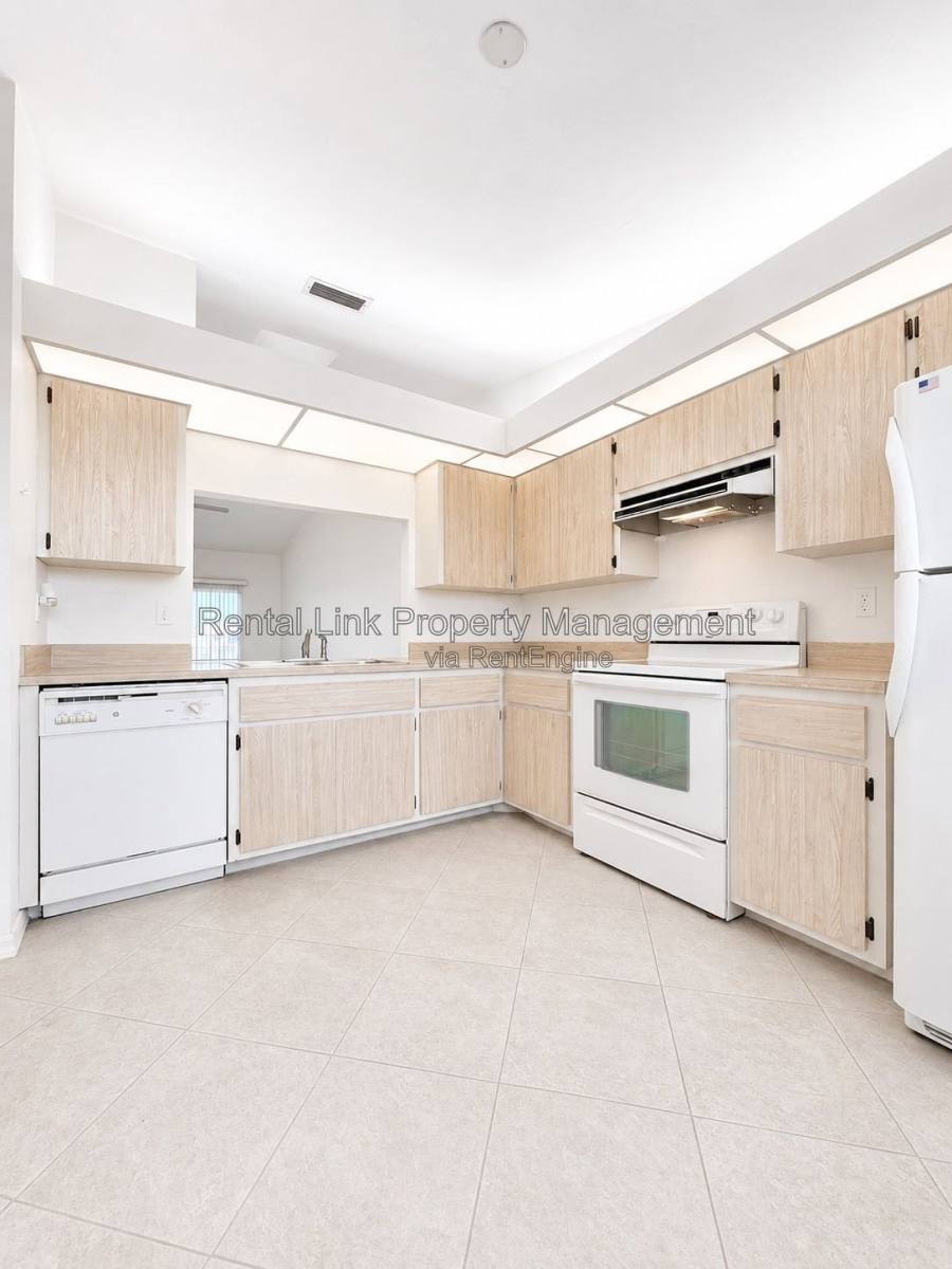 Apartment for rent at 320 SW 3rd Place #2, Cape Coral, FL 33991