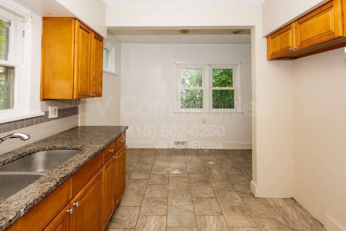 House for rent at 3849 W 135th St, Cleveland, OH 44111