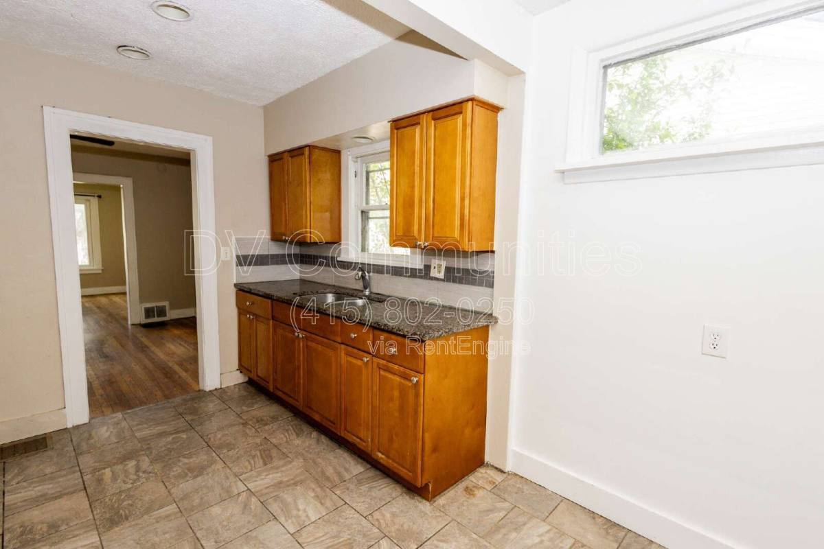 House for rent at 3849 W 135th St, Cleveland, OH 44111