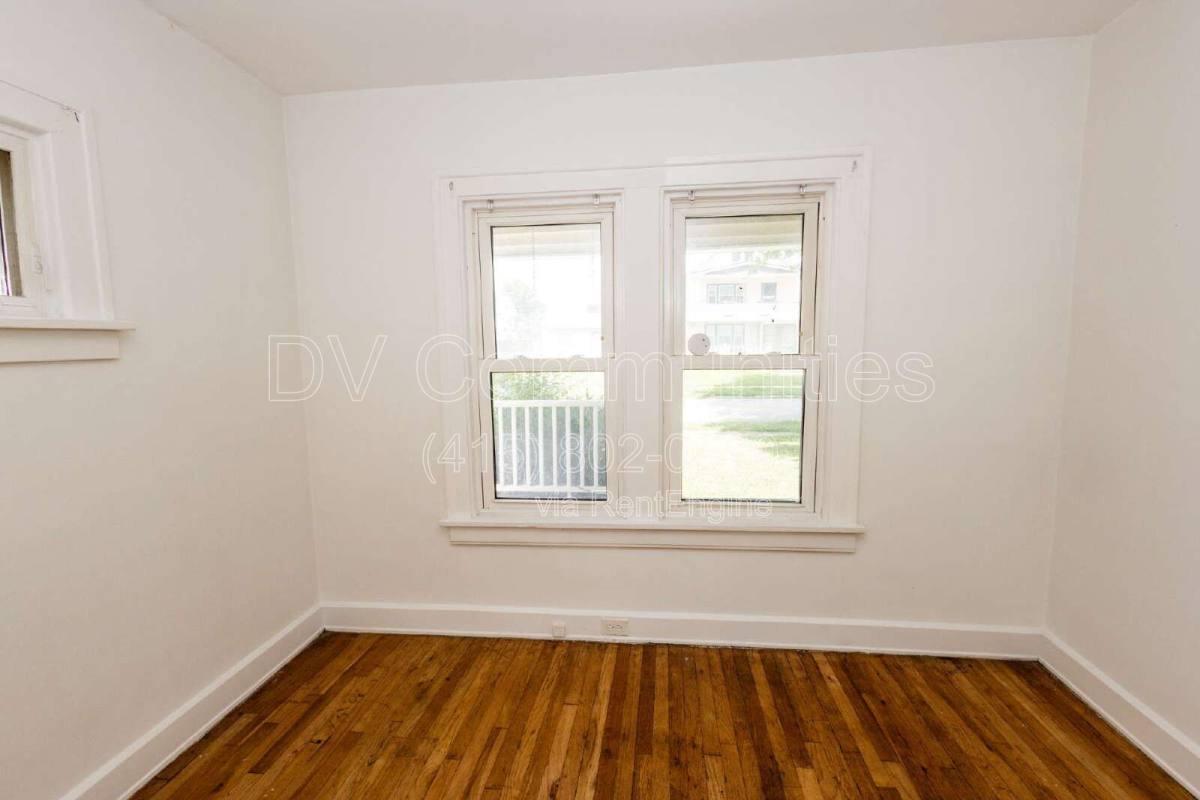 House for rent at 3849 W 135th St, Cleveland, OH 44111