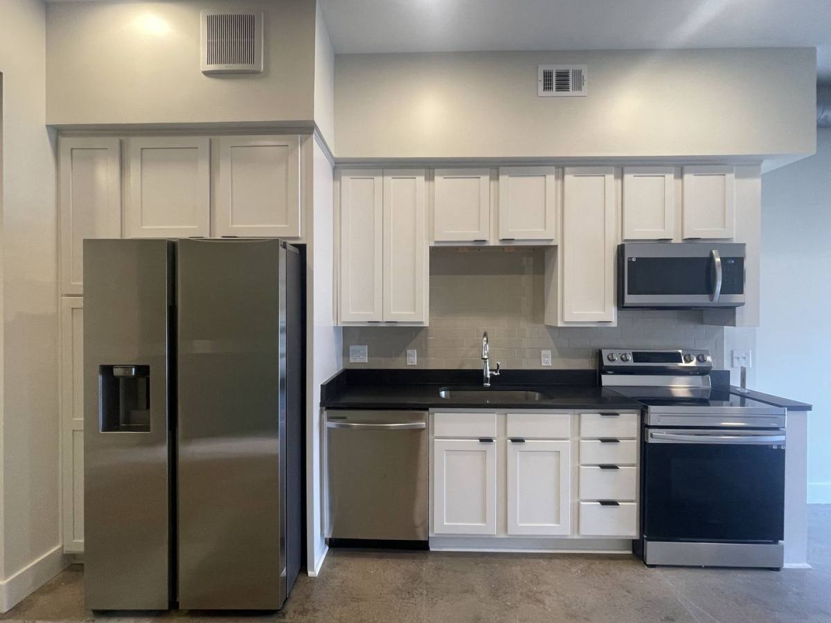 Apartment for rent at 805 Martin Luther King Junior Blvd #4, Macon, GA 31201