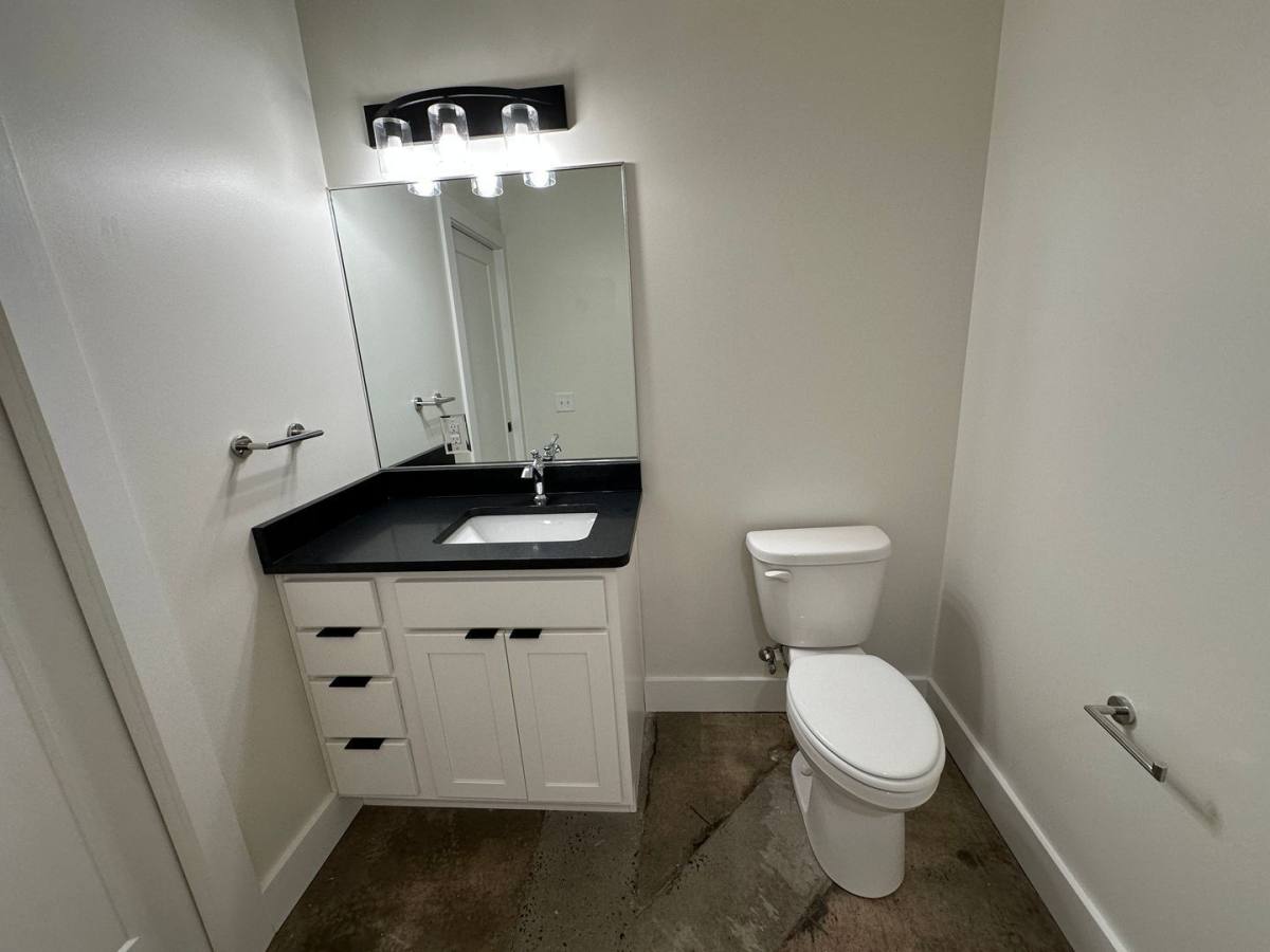 Apartment for rent at 805 Martin Luther King Junior Blvd #4, Macon, GA 31201