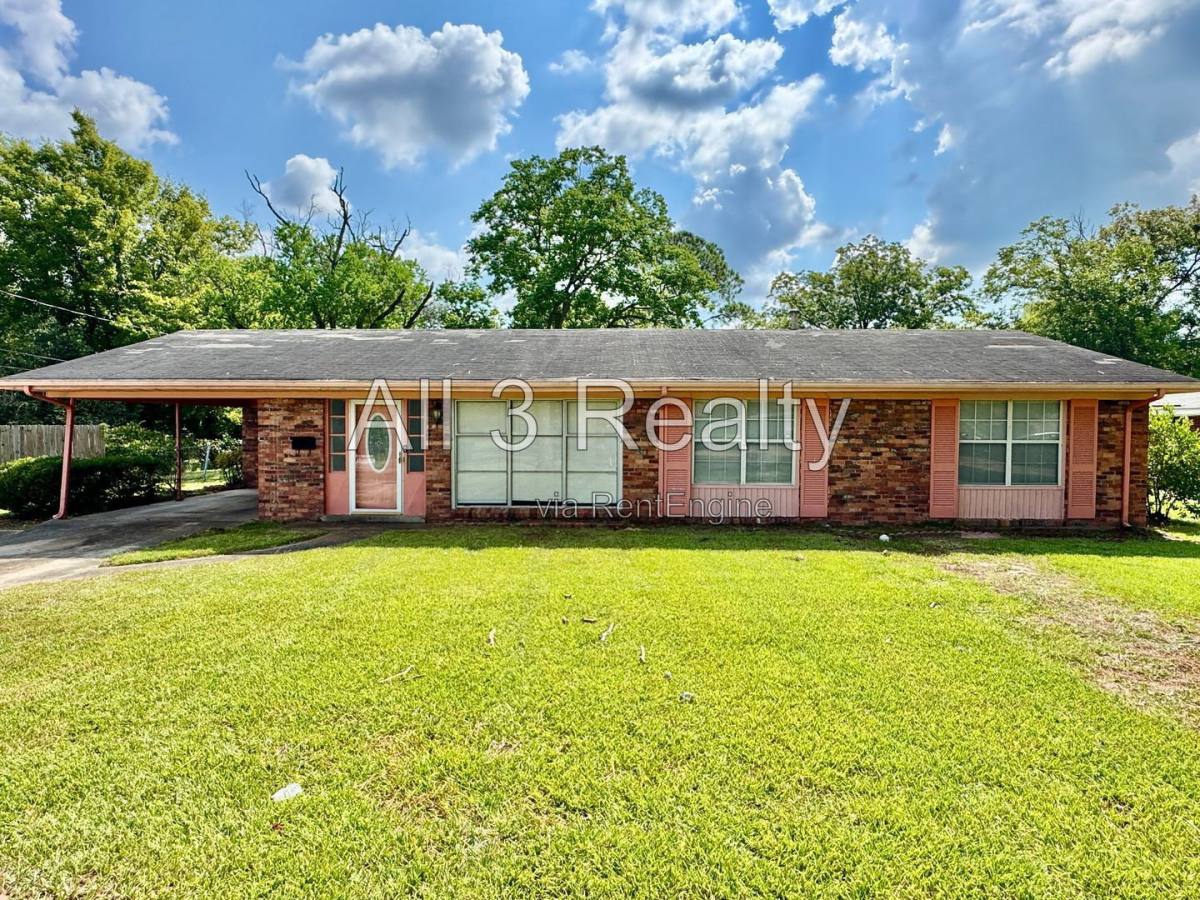 House for rent at 1311 Marlowe Dr, Montgomery, AL 36116