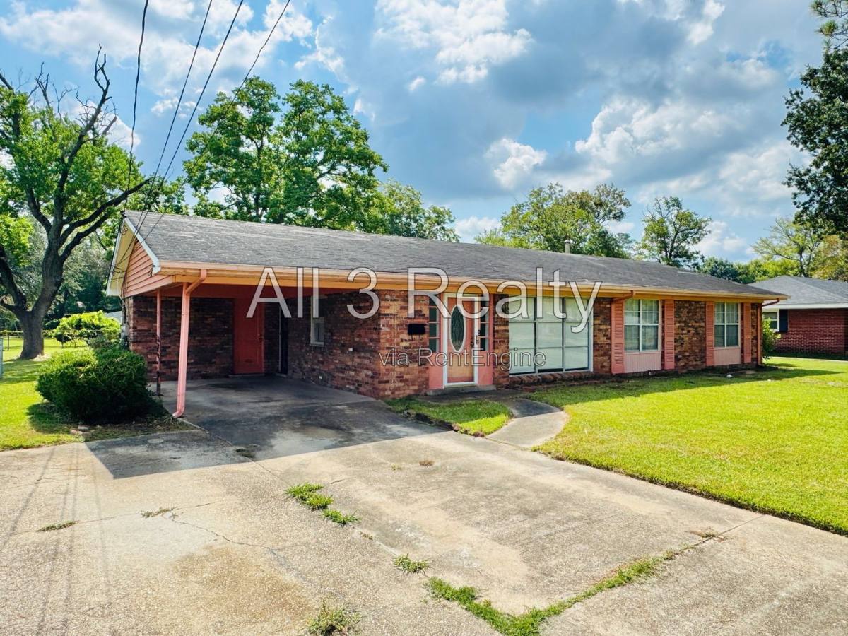 House for rent at 1311 Marlowe Dr, Montgomery, AL 36116