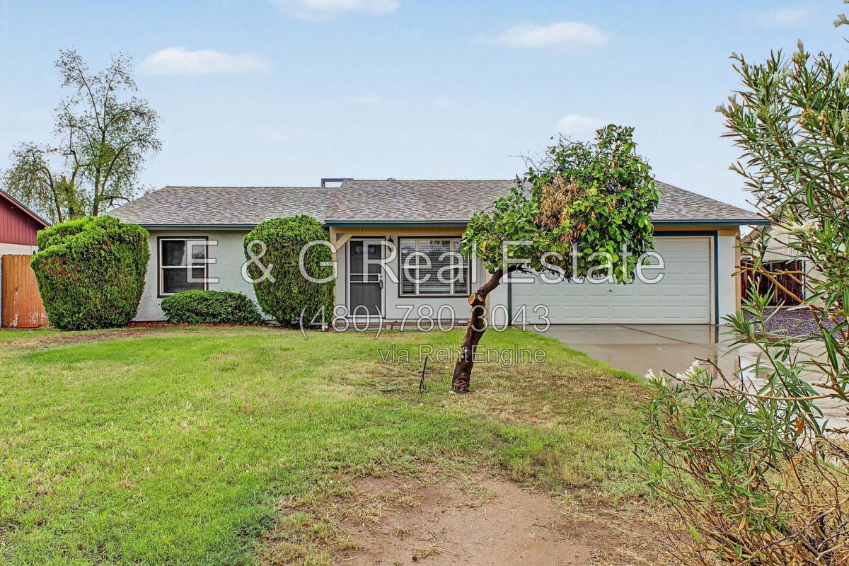 House for rent at 10014 N 87th Lane, Peoria, AZ 85345