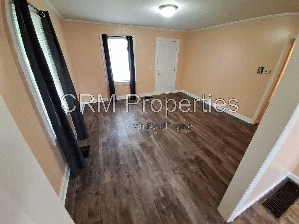 House for rent at 1524 N Leeds St, Kokomo, IN 46901