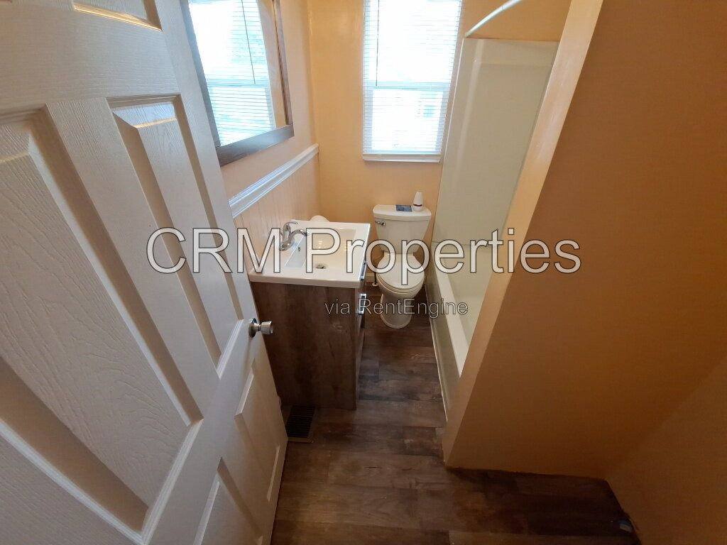 House for rent at 1524 N Leeds St, Kokomo, IN 46901