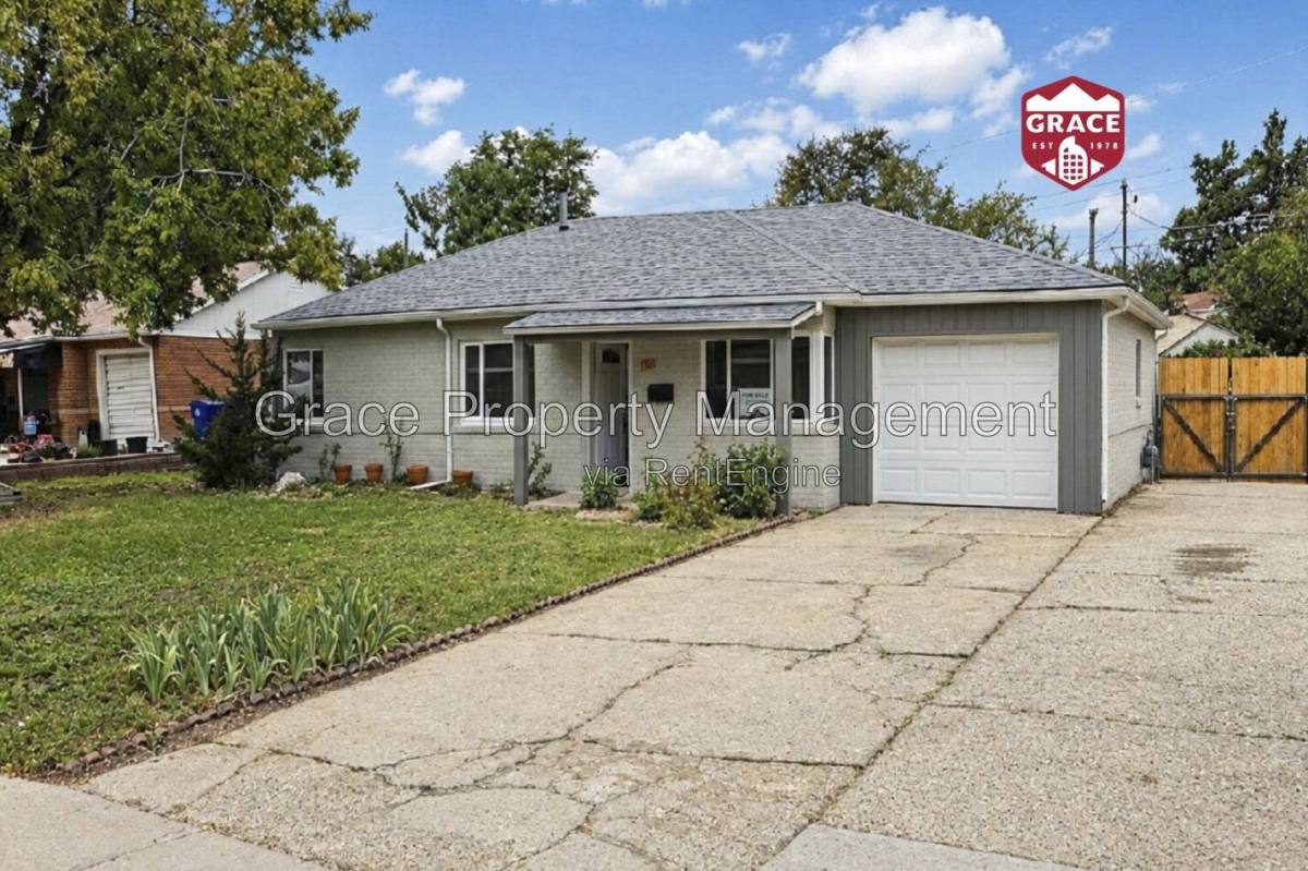 House for rent at 1187 Quentin St, Aurora, CO 80011