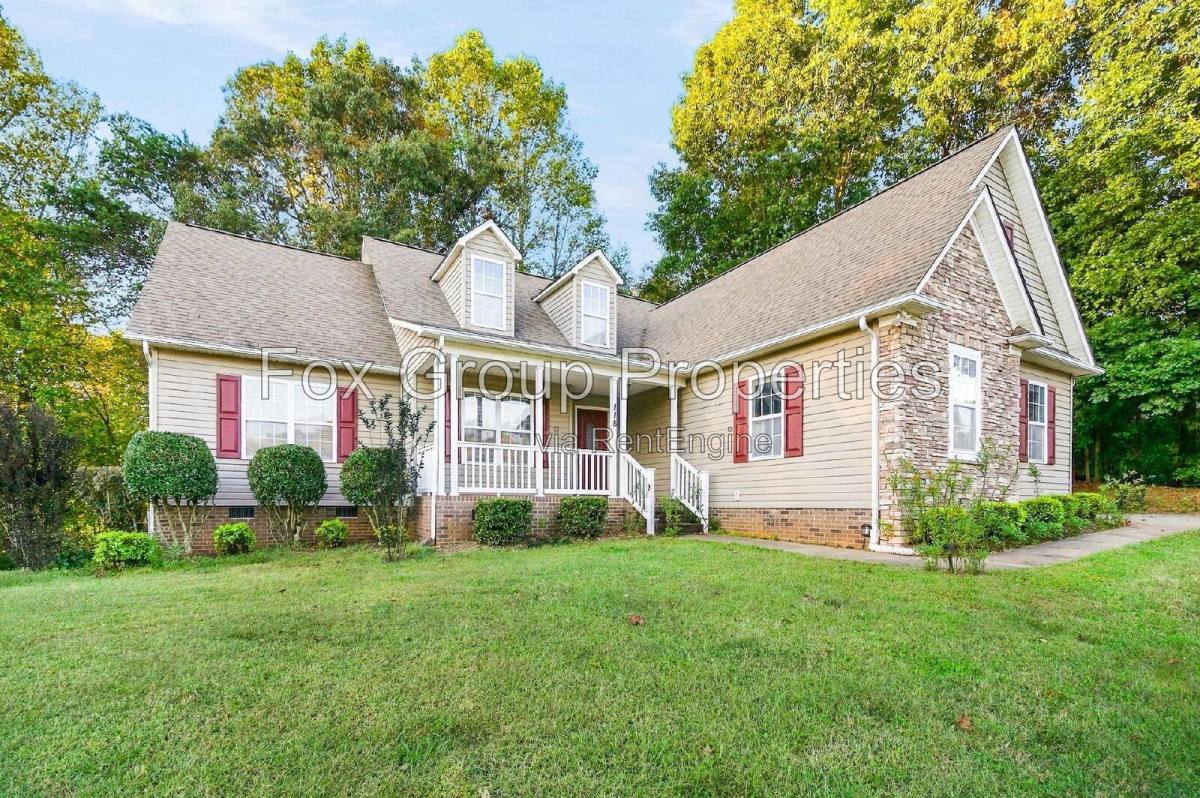 House for rent at 118 Sundance Circle, Statesville, NC 28625