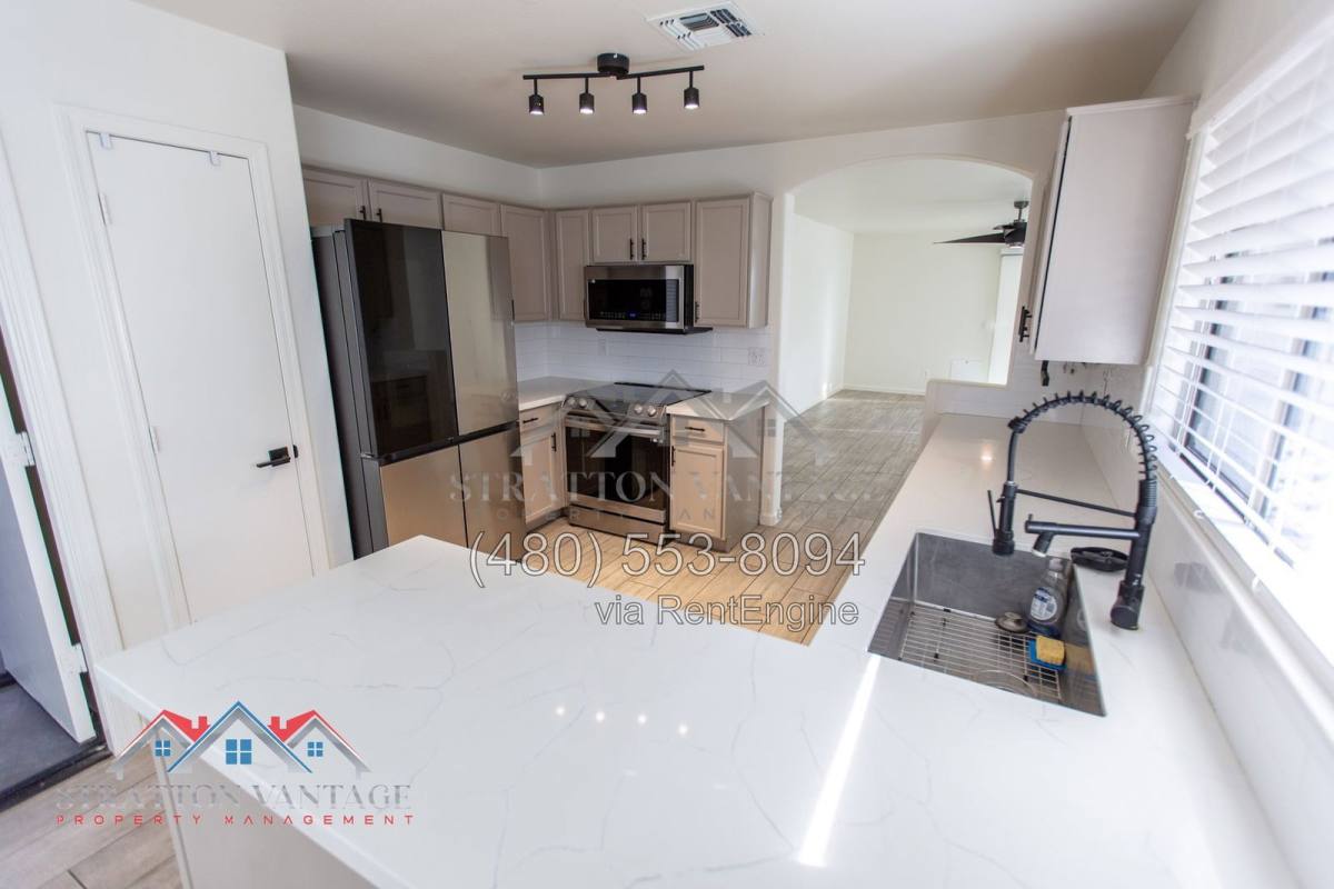 House for rent at 13715 W Rancho Dr, Litchfield Park, AZ 85340