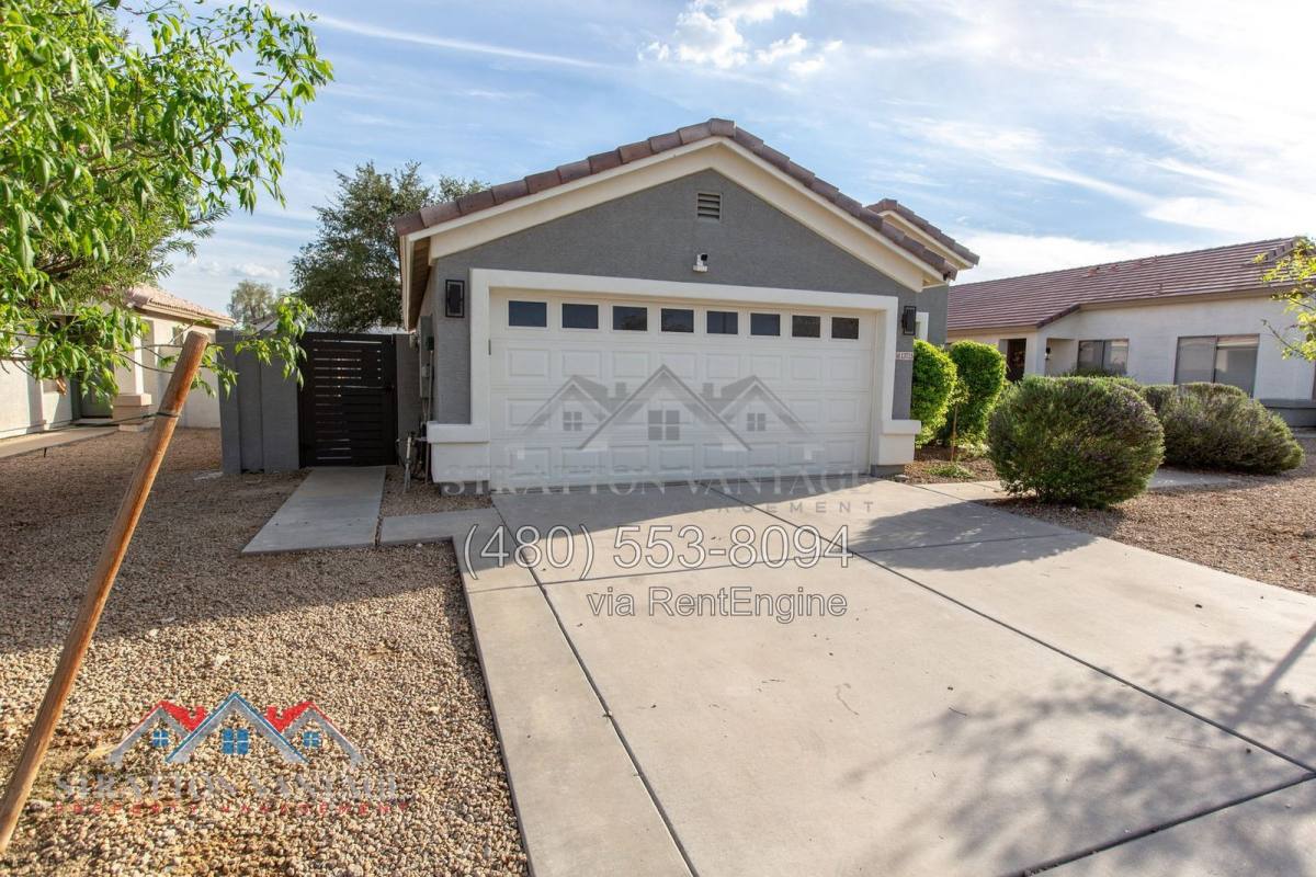 House for rent at 13715 W Rancho Dr, Litchfield Park, AZ 85340