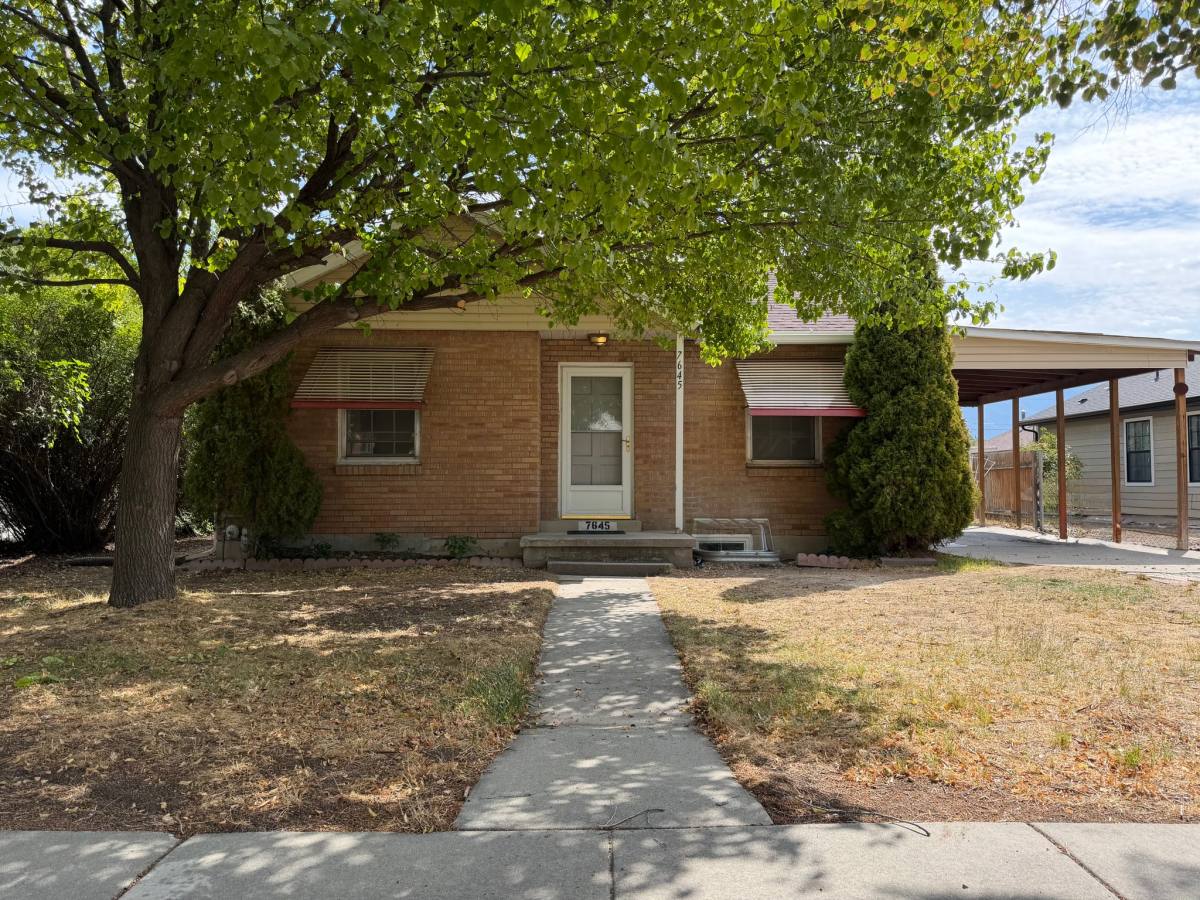House for rent at 7645 S 1530 W, West Jordan, UT 84084