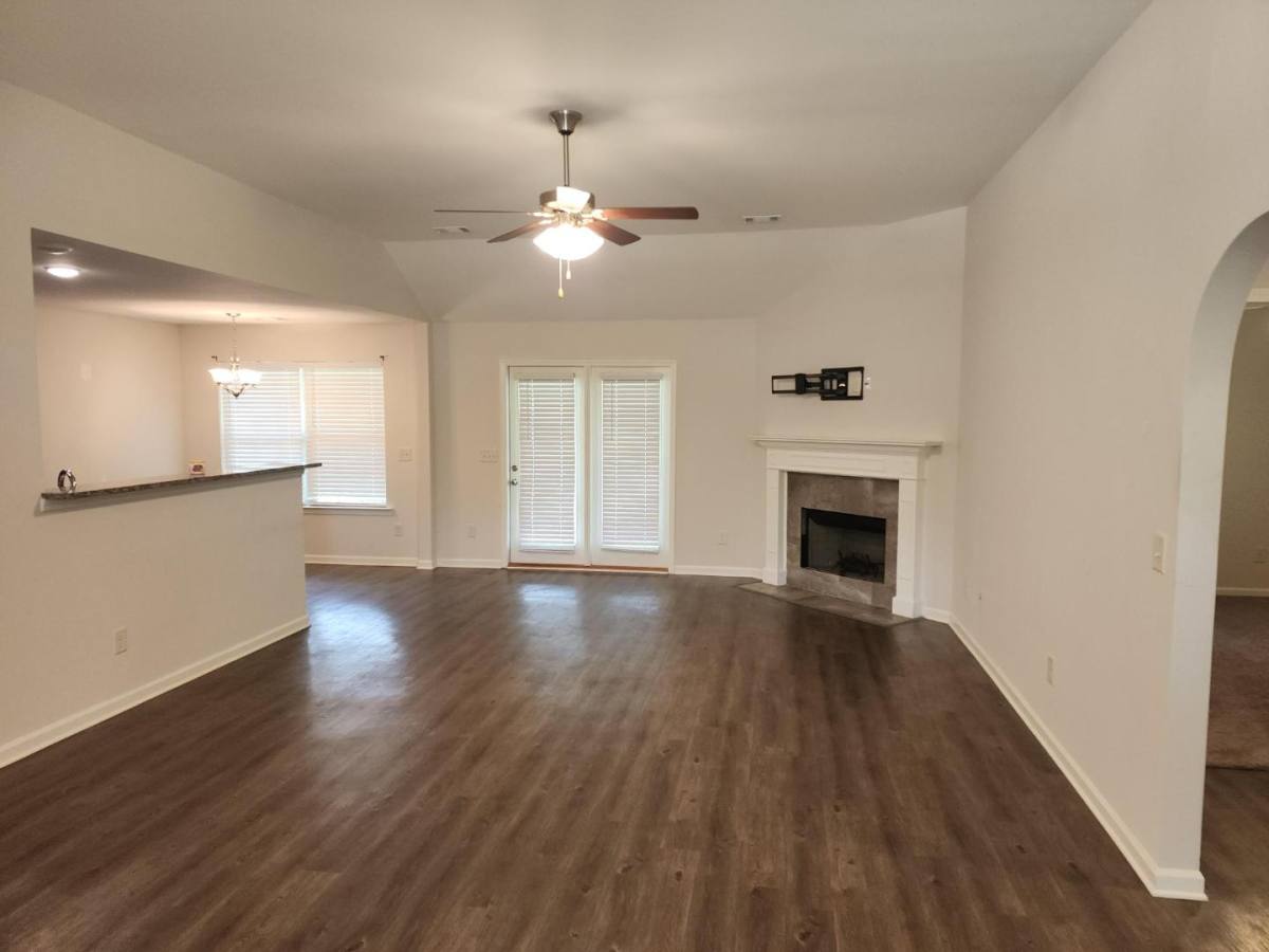 House for rent at 32 Bristol Lane, Wetumpka, AL 36092