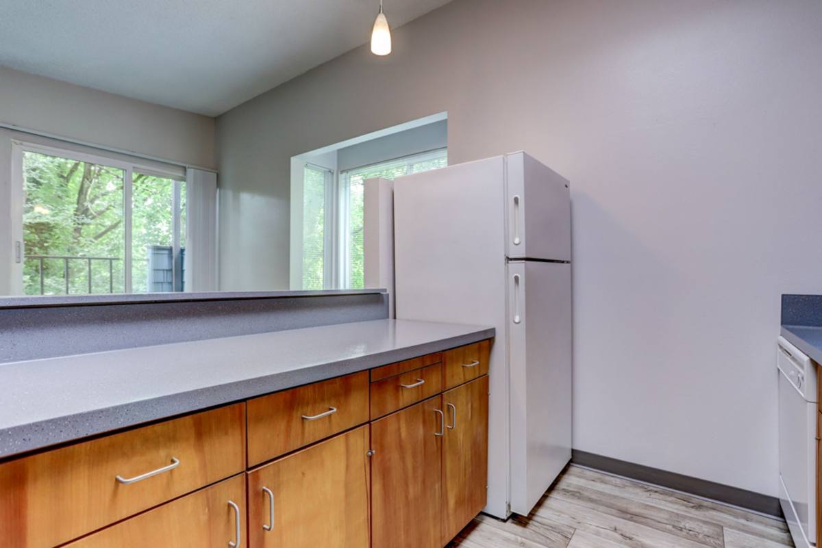 Apartment for rent at 3030-3032 SW 4th Ave, Portland, OR 97201