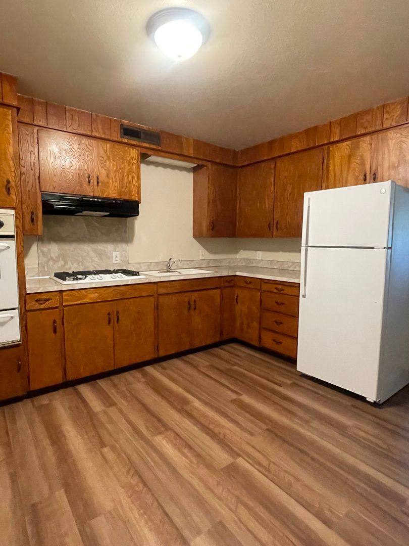 Apartment for rent at 3260-3290 Stingy Lane, Anderson, CA 96007