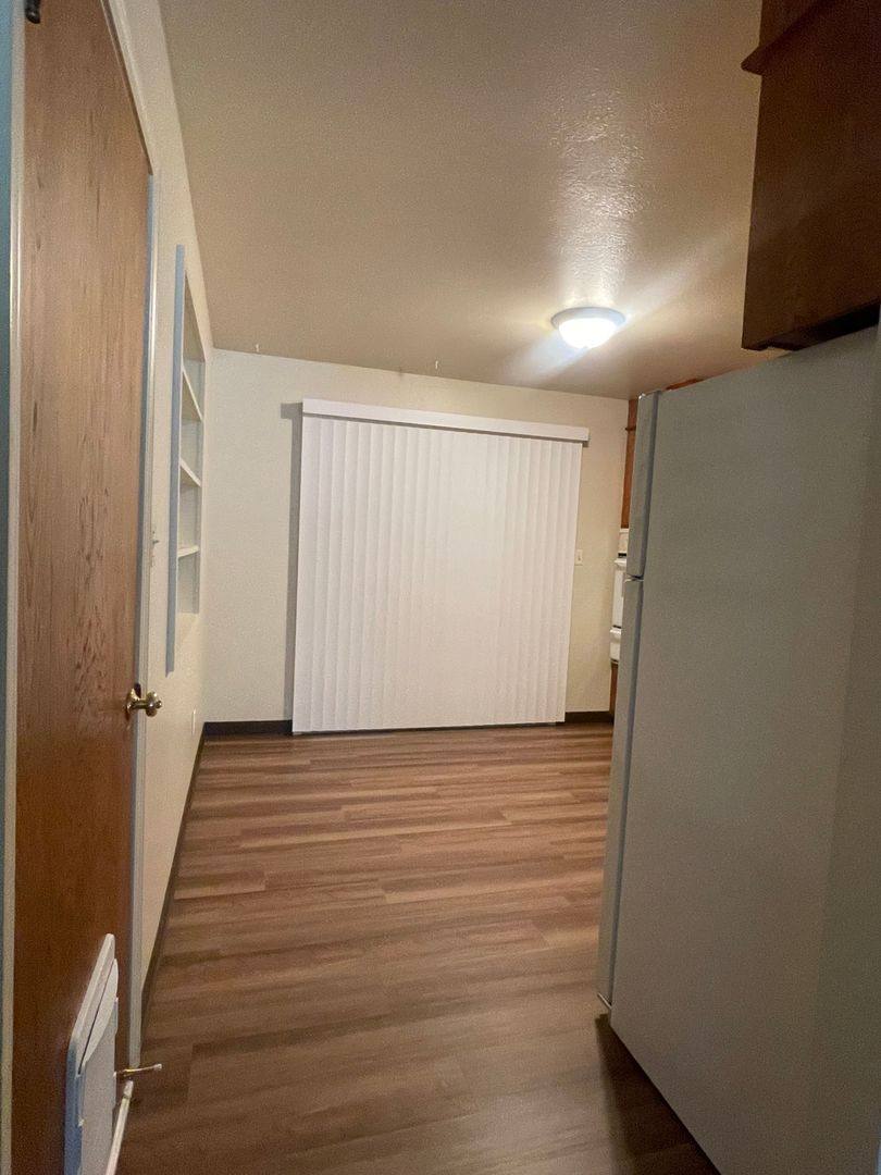 Apartment for rent at 3260-3290 Stingy Lane, Anderson, CA 96007