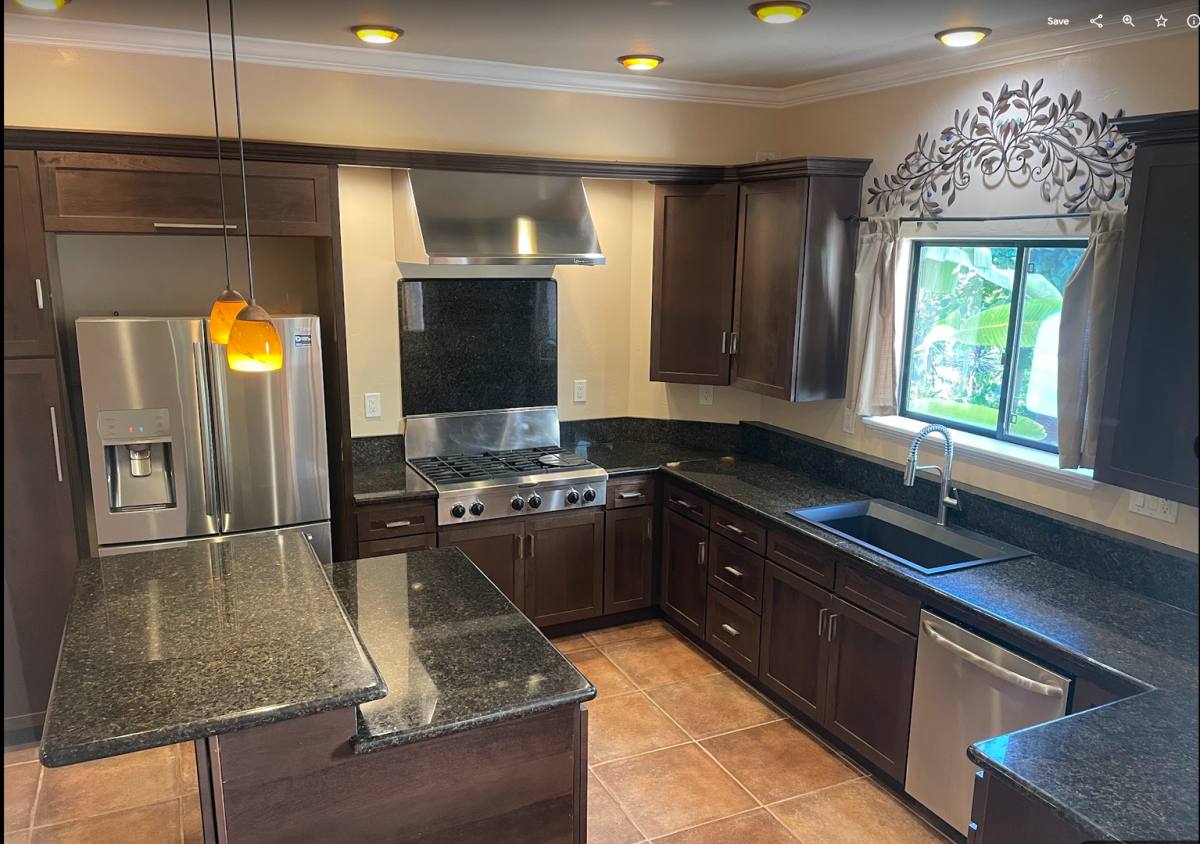 House for rent at 2355 Castlegate Lane, Vista, CA 92084
