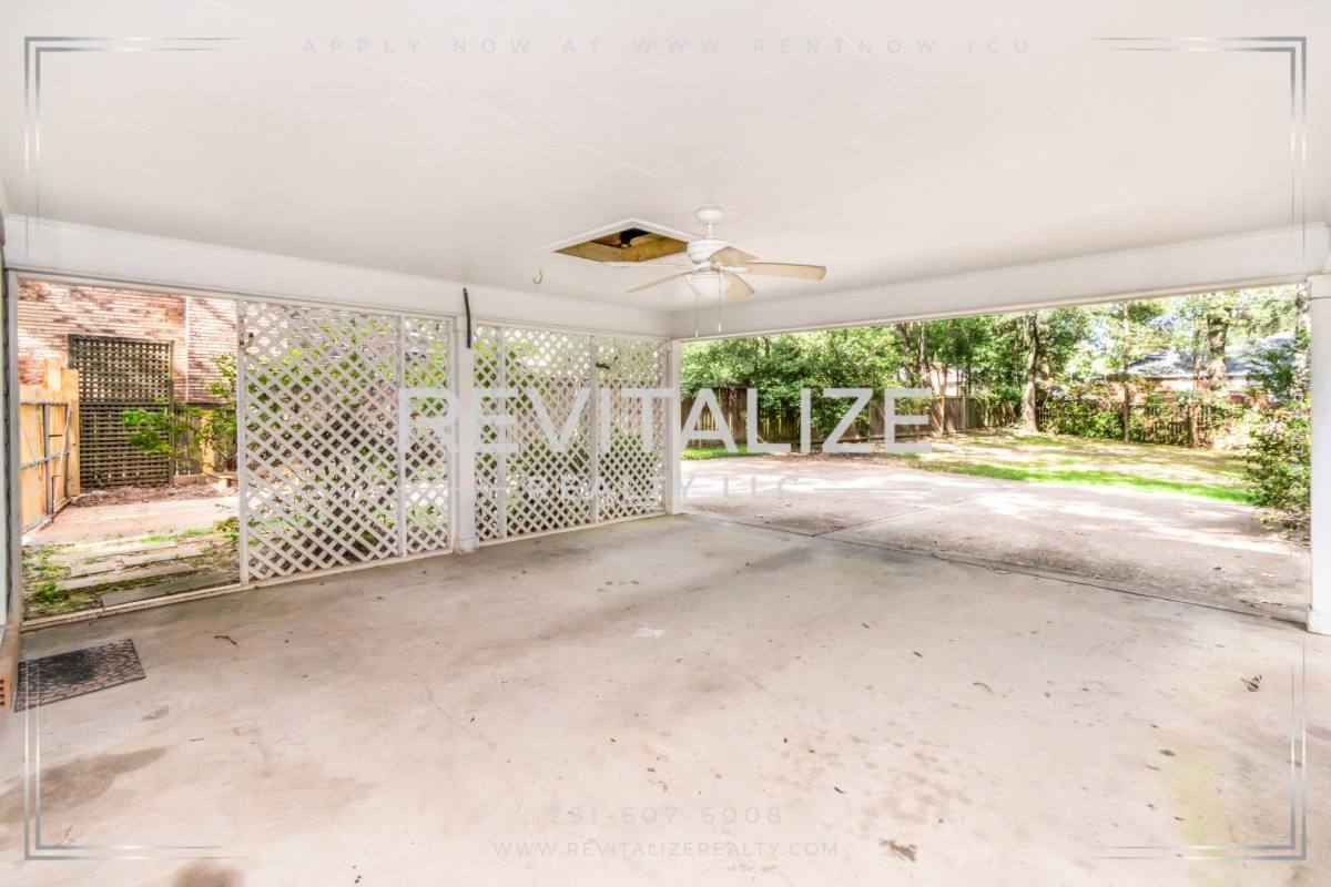 House for rent at 2949 Cloverland Court, Mobile, AL 36693