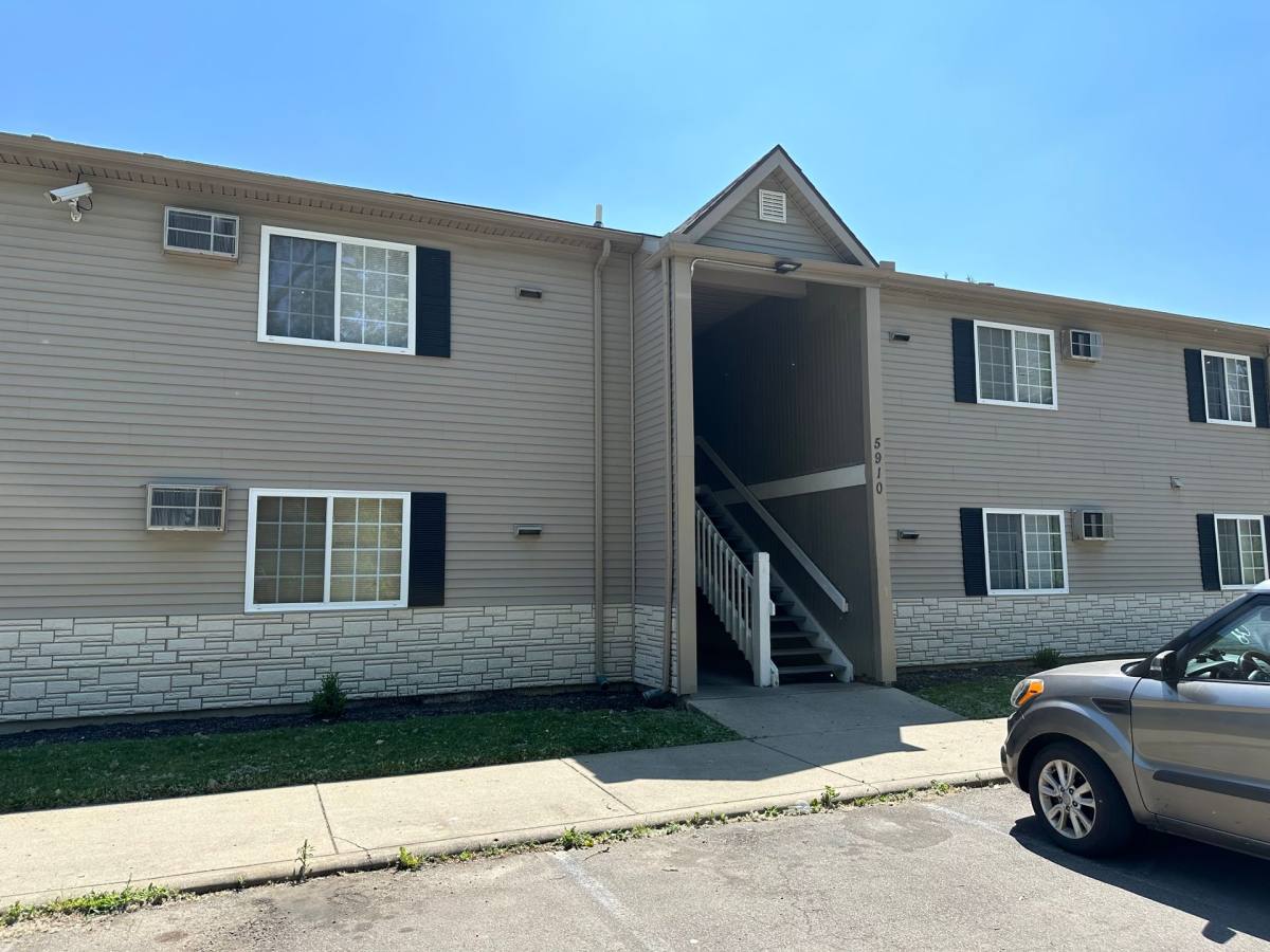 Apartment for rent at 5900 Erica Court, Dayton, OH 45414