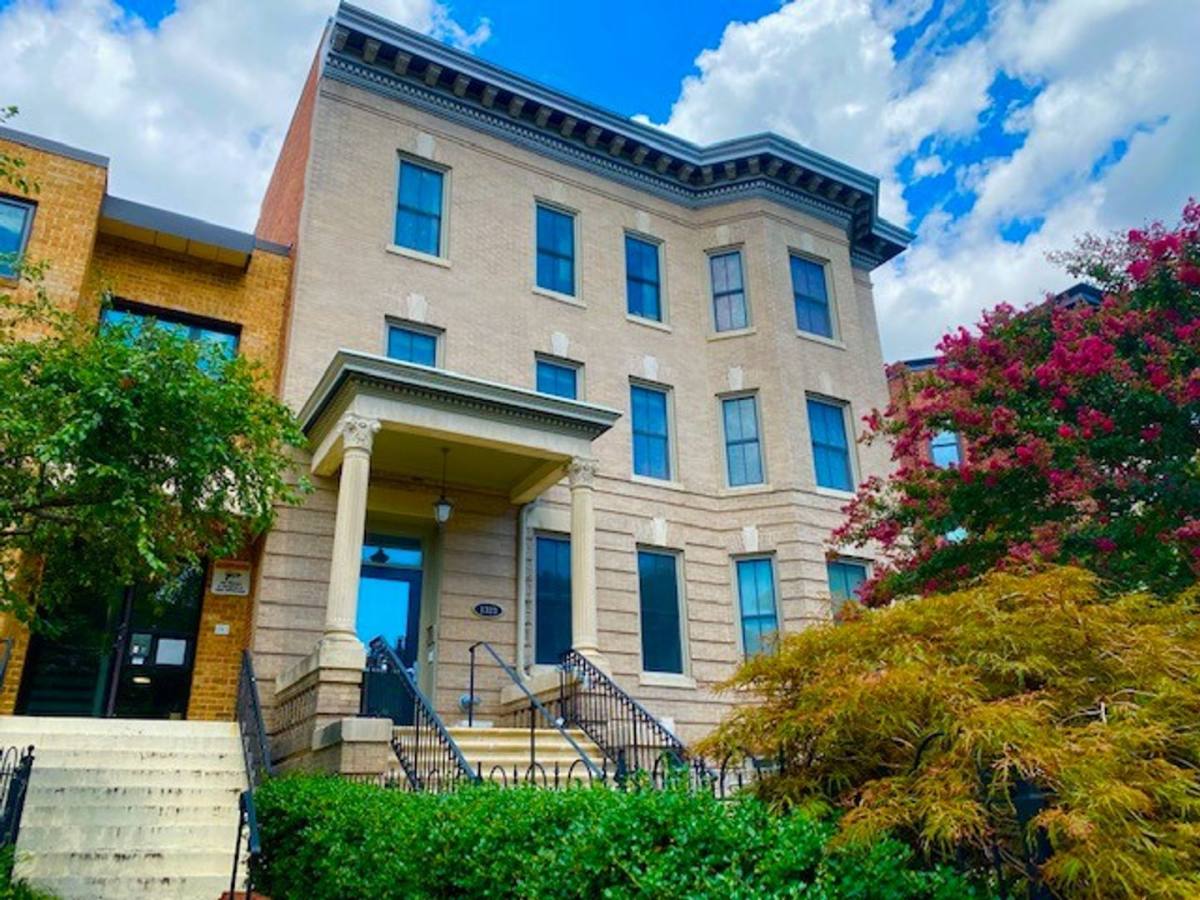 Condo for rent at 1323 Clifton St NW #12, Washington, DC 20009
