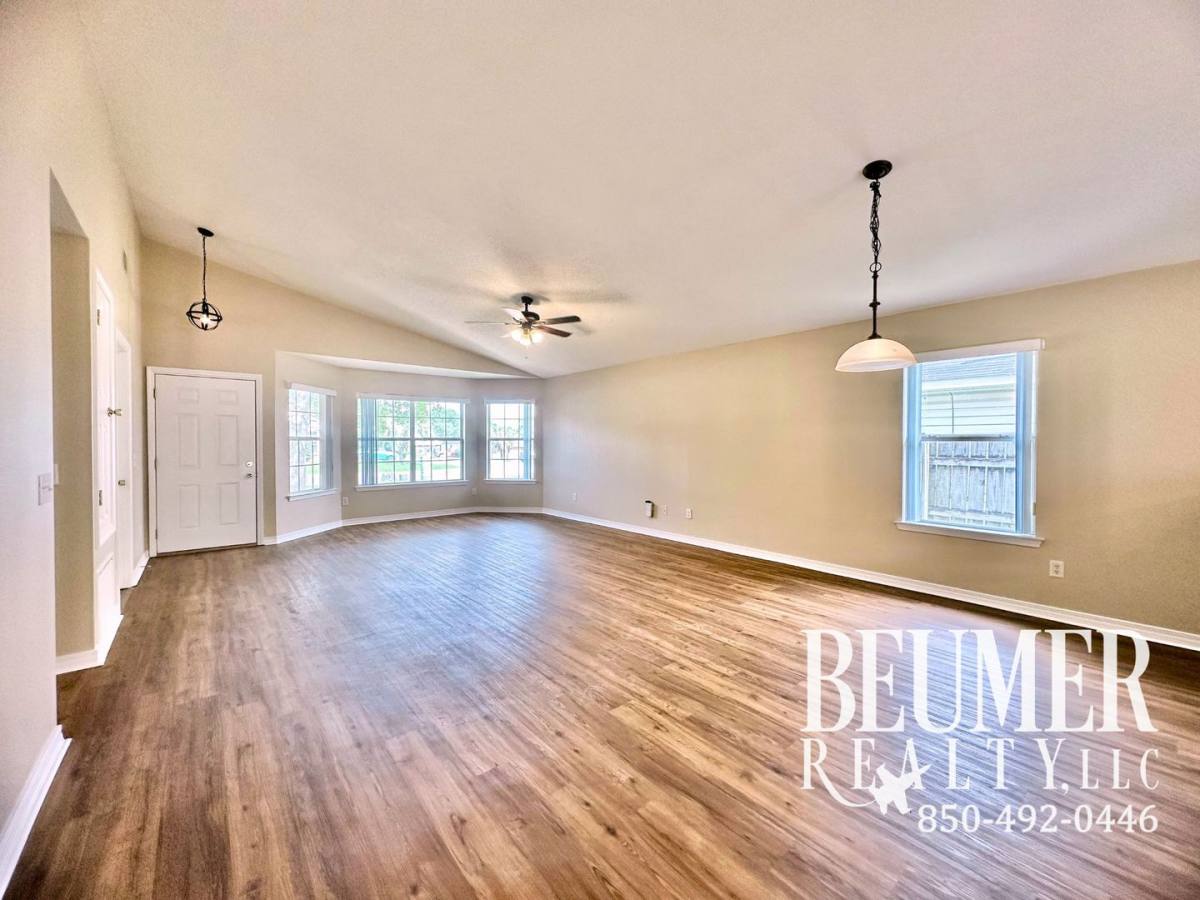 House for rent at 366 Mizzen Lane, Pensacola, FL 32507