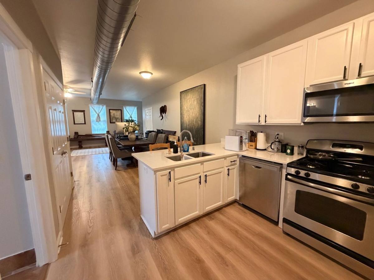 Apartment for rent at 2000-2008 N Doctor MLK Jr Dr, Milwaukee, WI 53212