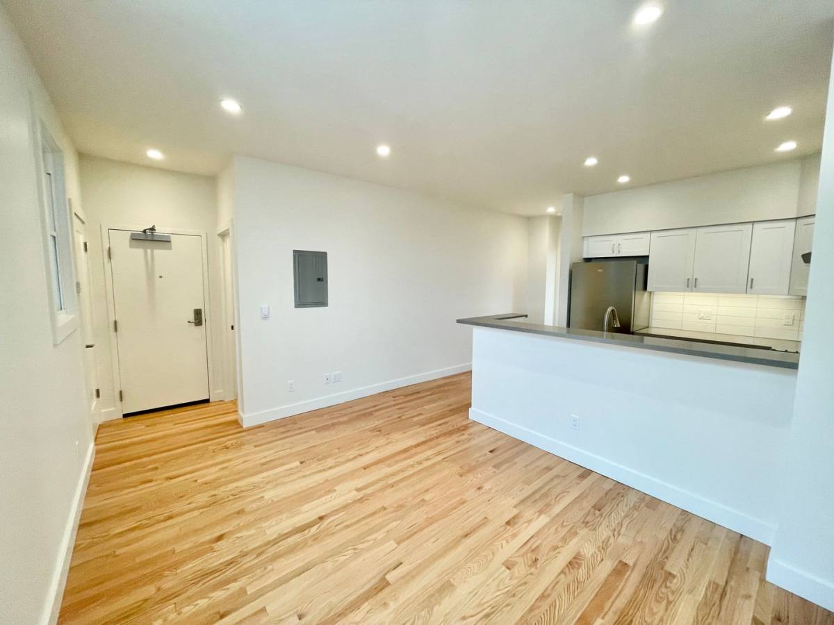 Apartment for rent at 1 Mallorca Way #302, San Francisco, CA 94123