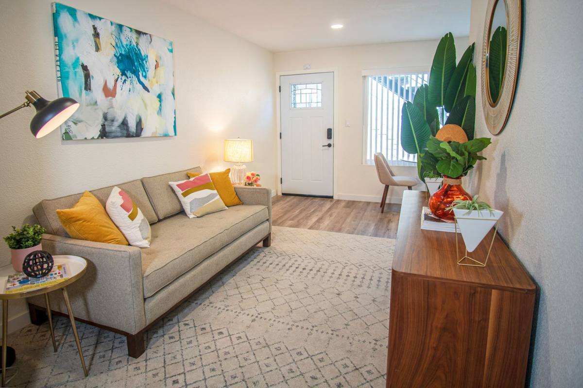 Apartment for rent at North Park Apartment Home: Move In Now, 4168 32nd St, San Diego, CA 92104