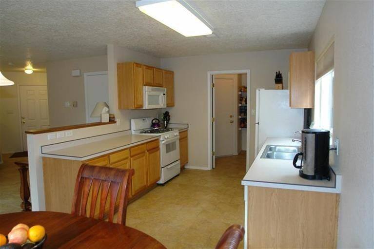 House for rent at 12516 Alps Way NE, Albuquerque, NM 87111