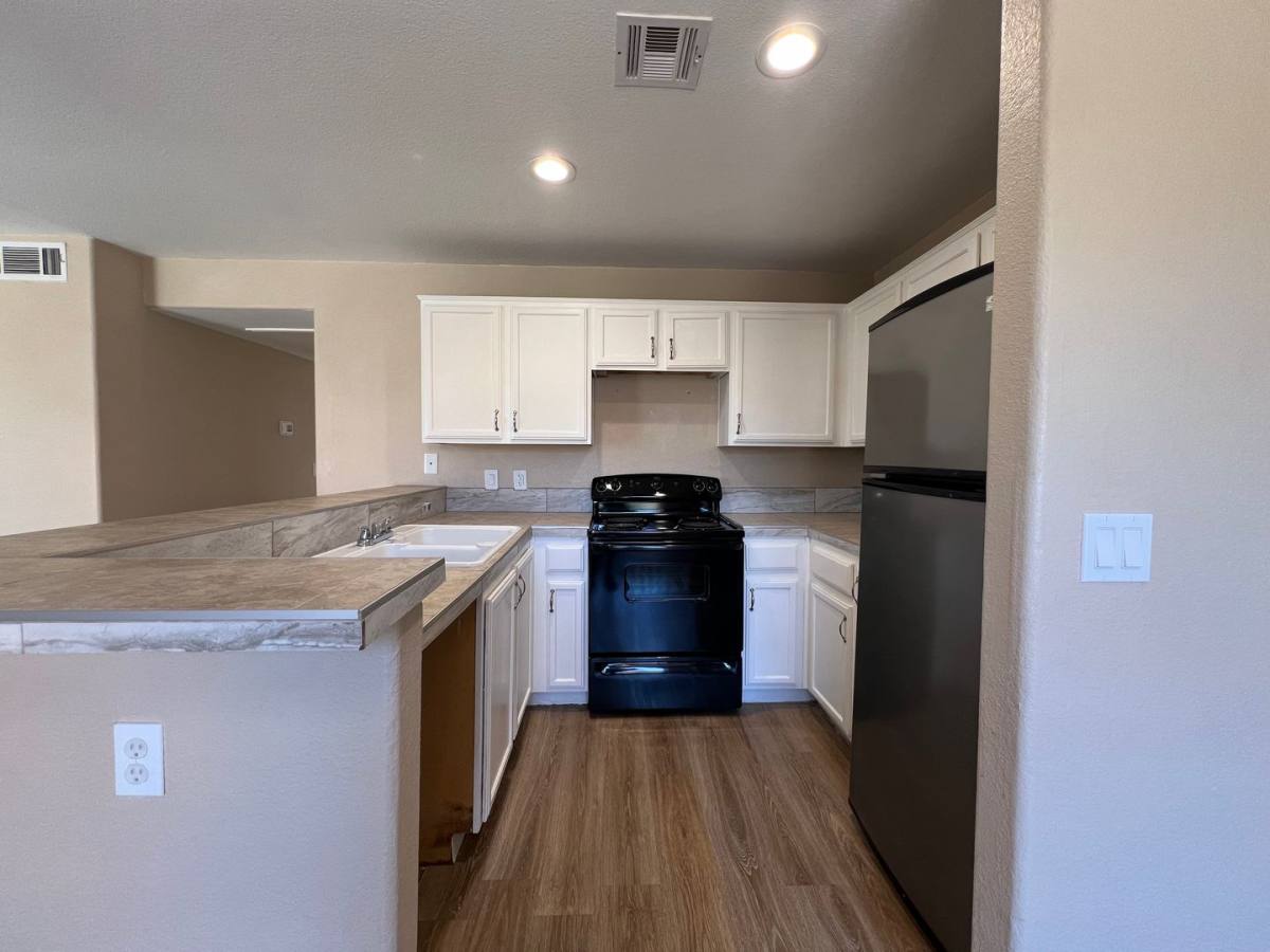 Condo for rent at 2982 Juniper Hills #201, Las Vegas, NV 89142