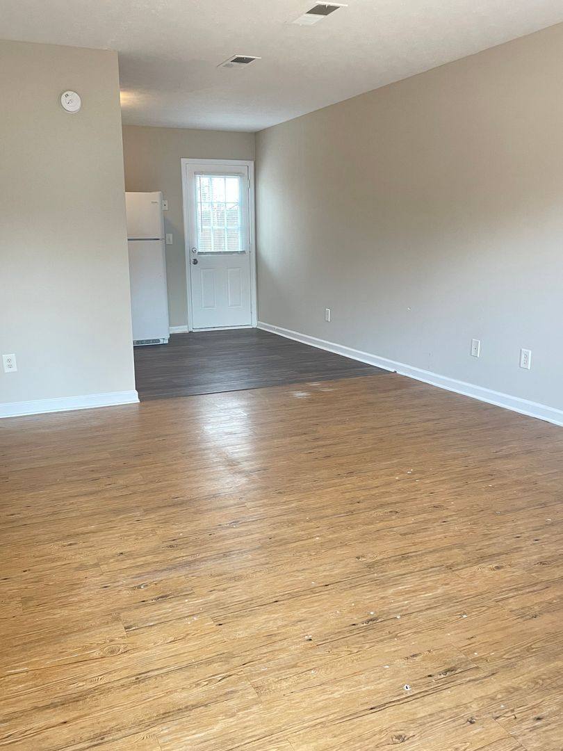 Apartment for rent at 209 E Wilson St, Villa Rica, GA 30180