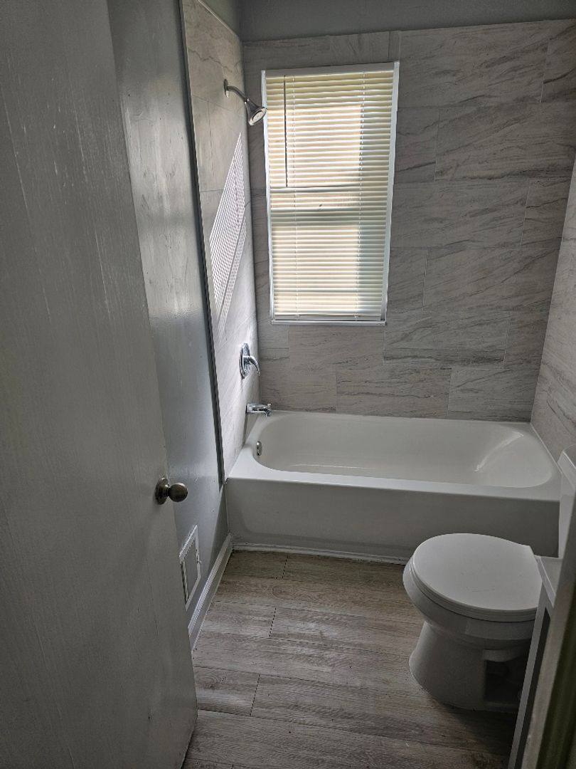 House for rent at 16067 Eastburn, Detroit, MI 48205